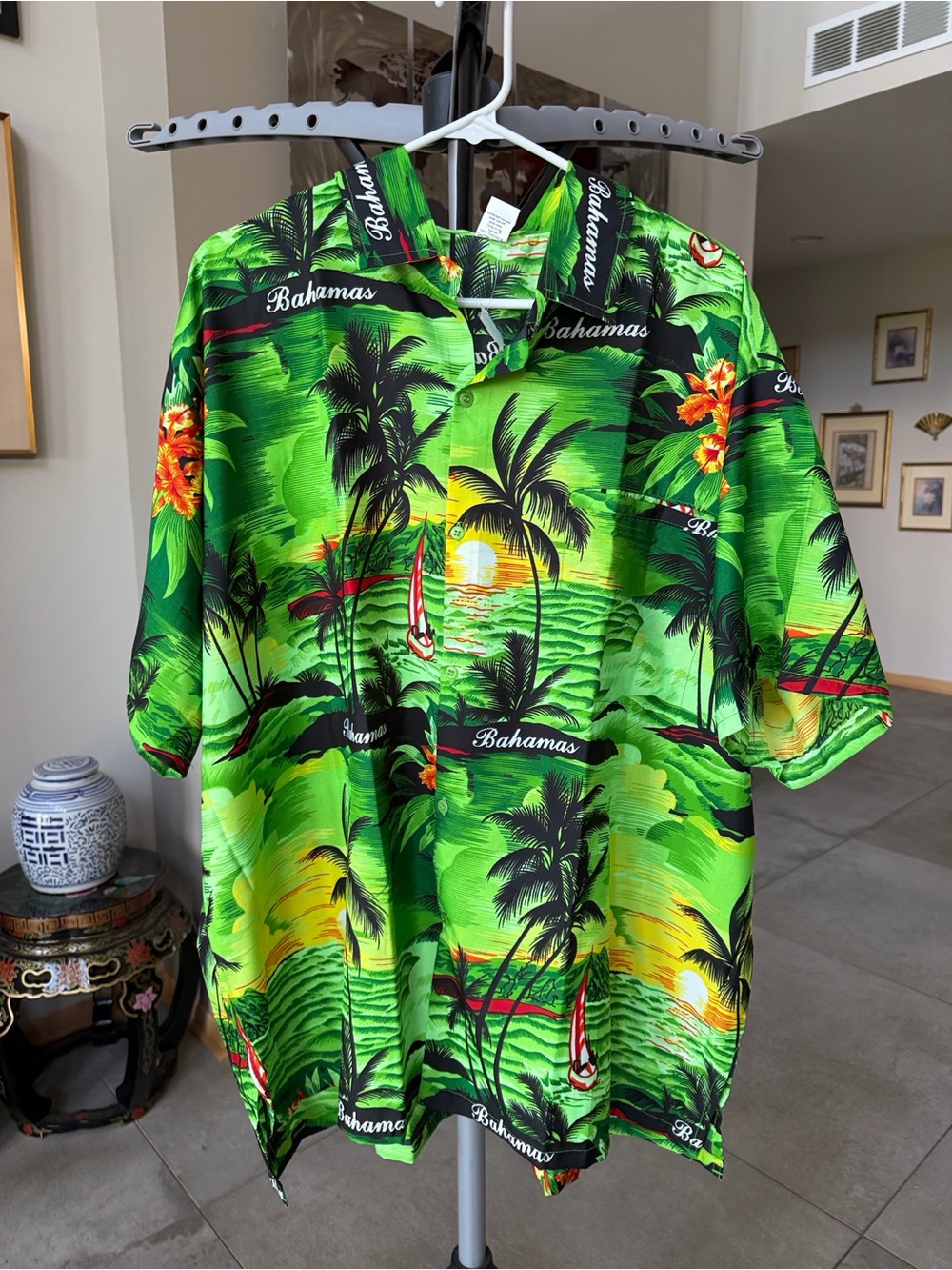 NWT Green Tropical Bahamas Men's Shirt XXL